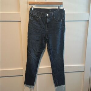 Express Cropped Skinny Mid Rise Jeans. Size 10.